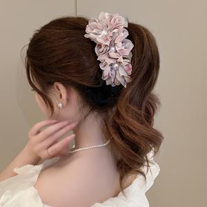 핑크 플로럴 바나나 클립 헤어 집게 1개, 매우 영묘하고 정교한 헤어 액세서리, 달콤하고 고급스러운 여성용 헤드피스