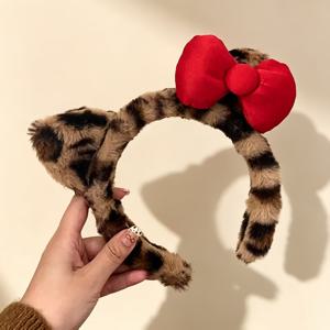 1개 프린트 고양이 귀 플러시 헤어밴드, 큰 빨간색 리본 장식, 달콤하고 멋진 스타일, 데일리 셀카, 데이트, 파티에 적합, 나만의 룩에 재미있는 분위기 추가