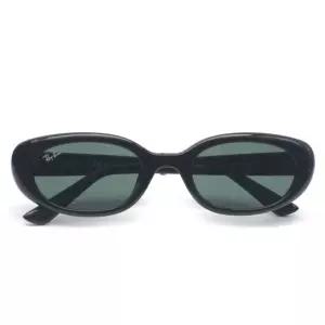 레이밴 RB4441D 6677/71 (53) 블랙 다크그린 BIO-BASED 선글라스