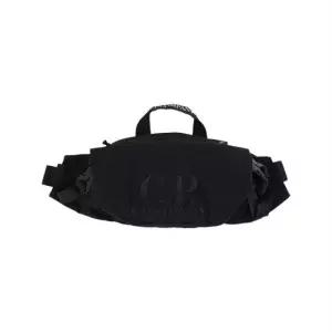 CP컴퍼니 FW25 남성 페이퍼 터치 슬링백 19CMAC194A 110188G 999