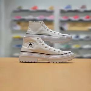 컨버스 A10364C 척테일러 올스타 러기드 힐 화이트 캔버스화 656965