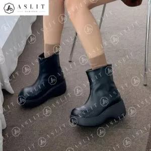 [애슬릿][애슬릿] 심플 블랙 통굽 플랫폼 발 편한 앵클 부츠 (17396010A)