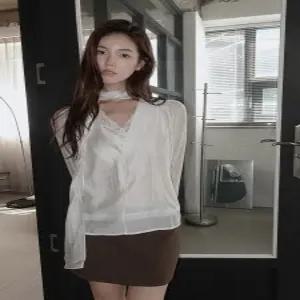 [모어렌][모어렌] [MADE] 브링 레이스 레이어드 타이 블라우스