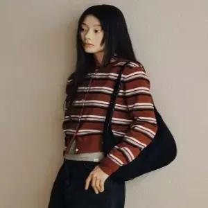 lee 미디엄 스웨이드 호보백 블랙