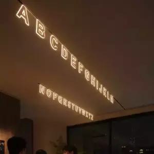 마그네틱레일조명 LED 알파벳 조명 라인 전구 인테리어 레일 무드등 천정등
