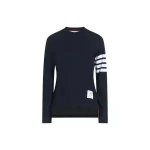 [THOM BROWNE] 26FW 사선 완장 롱 슬리브 티셔츠 네이비 FJS103G 07862 415