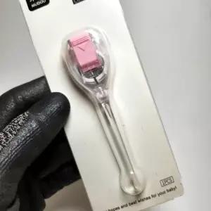 핑크색상 투명 귀후비개 LED 조명귀이개 귀이개 밝은귀이개 LED귀이개