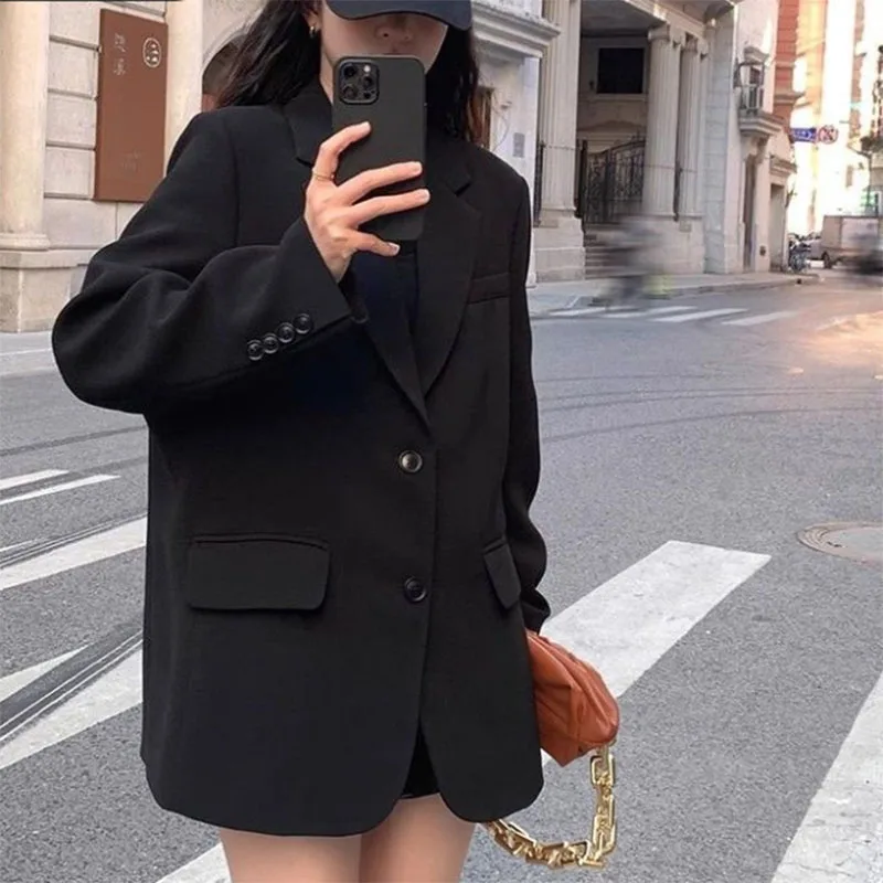 여성 블랙 스몰 블레이저 재킷 한국 캐주얼 루즈 포켓 노치드 칼라 아우터웨어 2025 가을 겨울 스트리트웨어 여성 블레이저