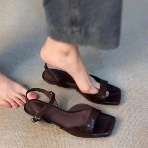 2026년 여름 여성용 낮은 굽 샌들 - 패션 가죽 소재, 사무실 및 캐주얼 야외 활동에 적합, 사이즈 35 - 42
