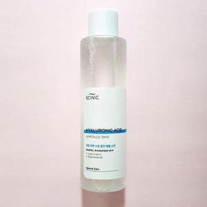 싸이닉 히아루론산 앰플 스킨 300ml (AD)
