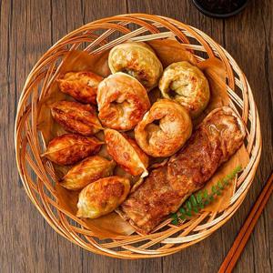 [푸드맛남] 모둠만두 582g x 2봉(고기왕만두4/김치왕만두4/잎새고기6/잎새김치6/메밀전병2)