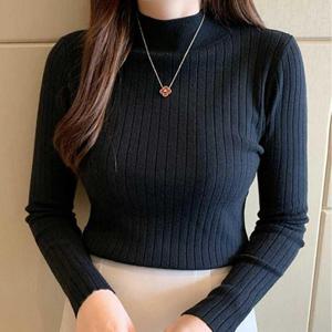여자 겨울 모임 룩 연말 검정 목 반 폴라 골지 니트