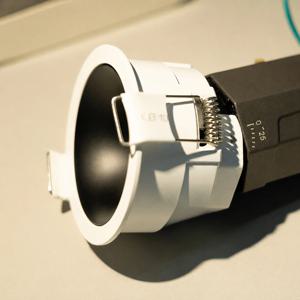 LED COB 다운라이트 55mm(2인치) 7W 딥다운 매입등 매립등 각도조절 플리커프리