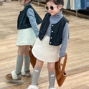 블랙 퀼팅 베스트 니트 스커트 셋업 여아치마 치마바지 겨울 기모 아동 초등학생 R24838
